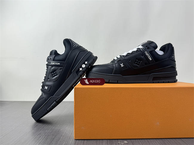 LV Trainer Sneaker
