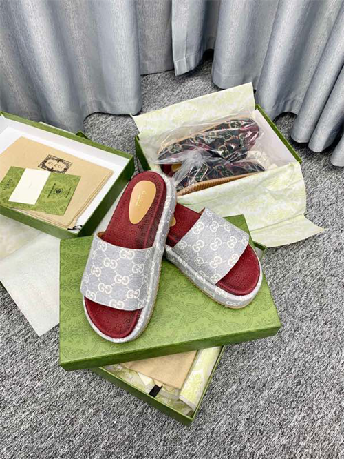 Gocci Slipper