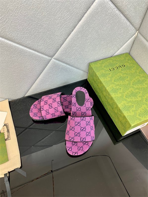 Gocci Slipper