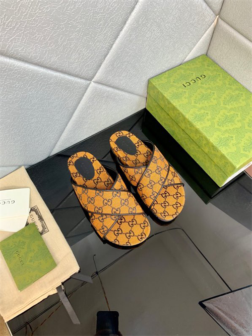 Gocci Slipper