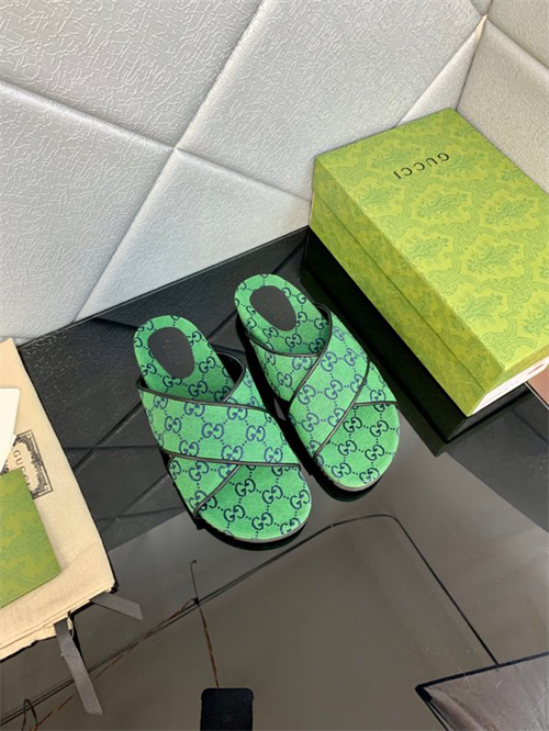 Gocci Slipper