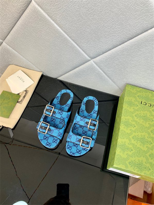 Gocci Slipper