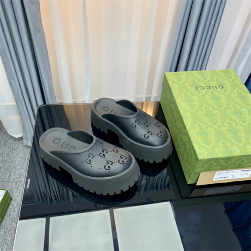 Gocci Slipper