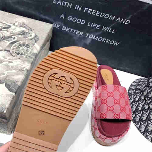 Gocci Slipper