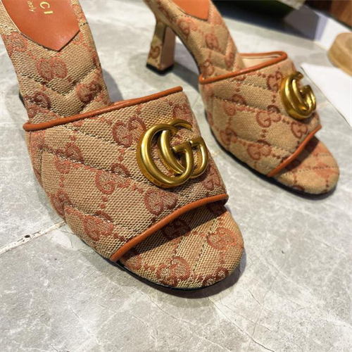 Gocci Slipper