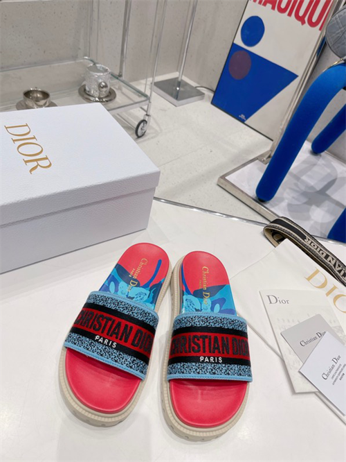 Dio Slipper