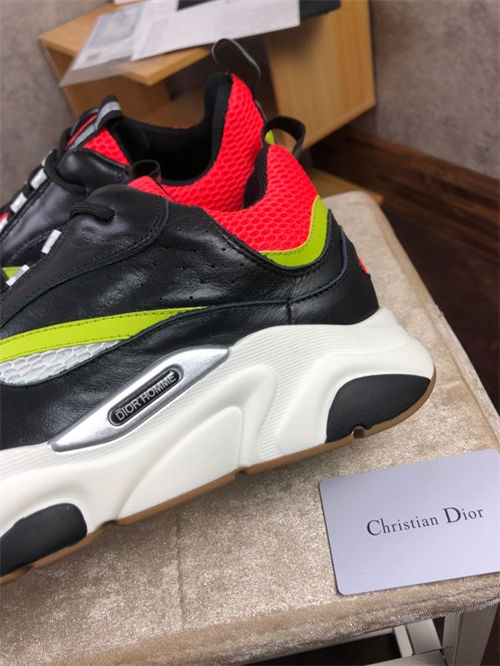 DR B22 SNEAKER