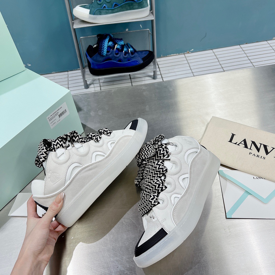 Lanvon Curb Sneaker 16