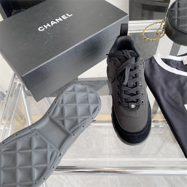 Chanal Sneakers