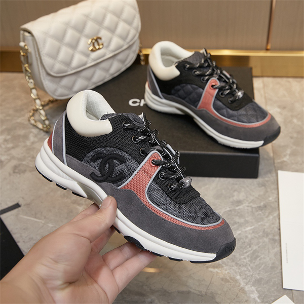 Chanal Sneakers