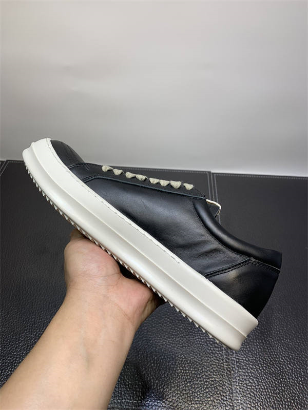 RI*K OWENS SNEAKERS