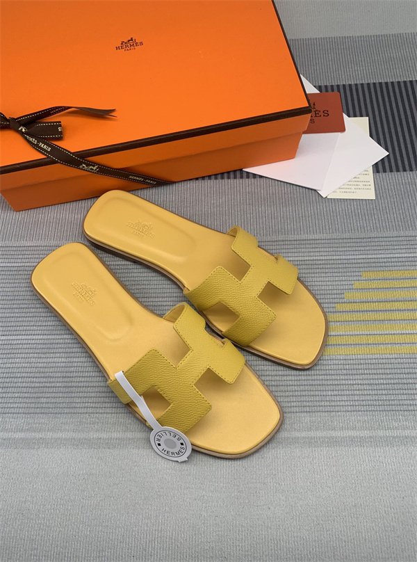 H Slipper