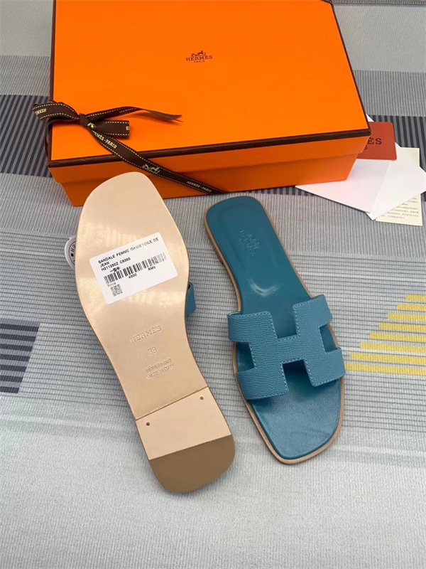 H Slipper
