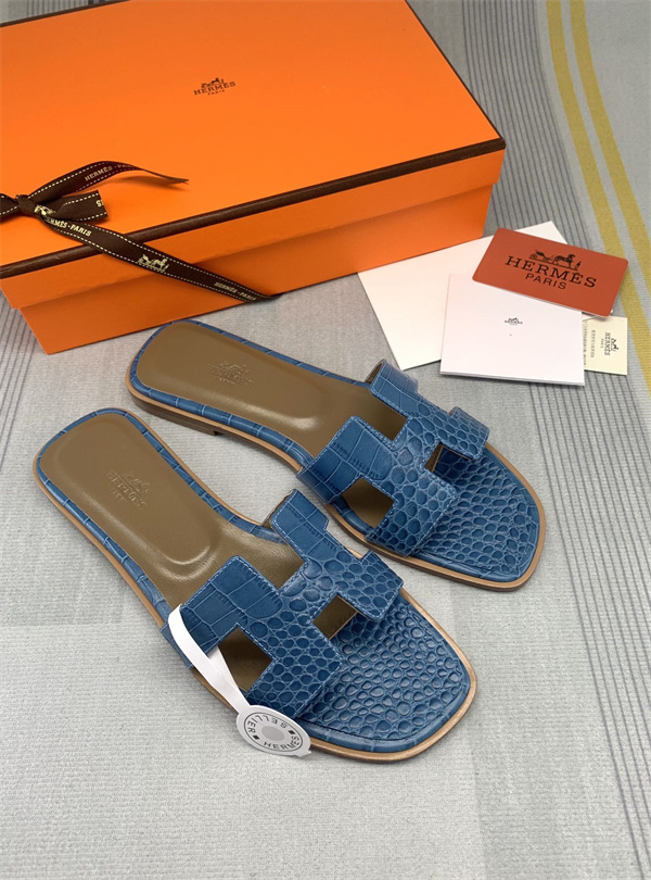 H Slipper