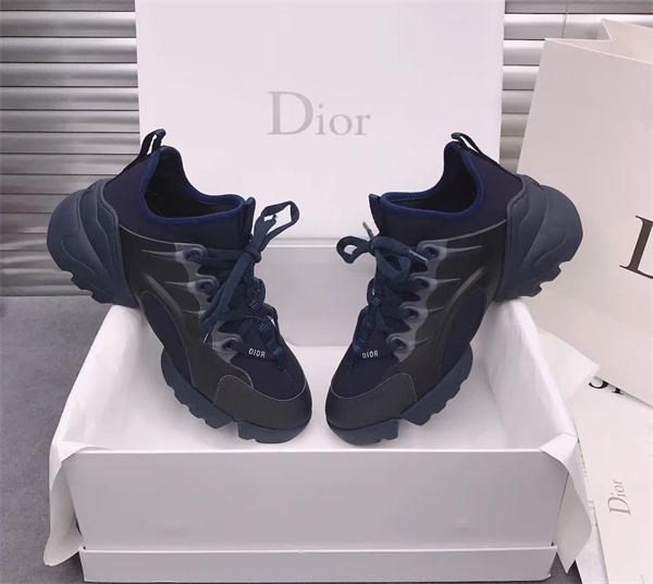 Dr Sneaker