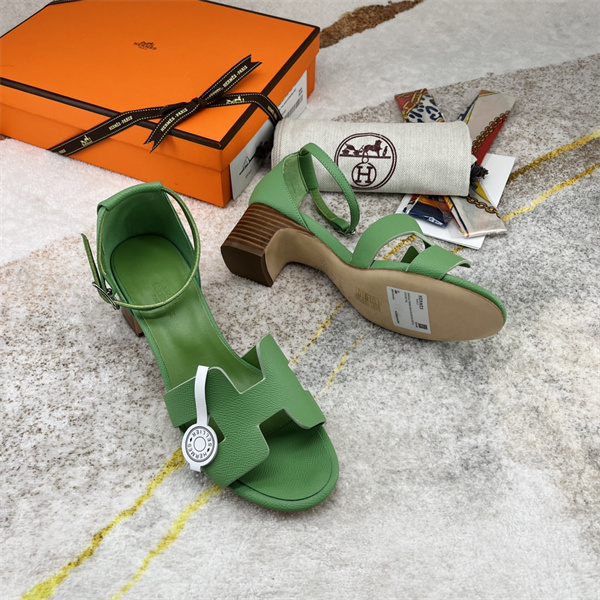 H Sandals