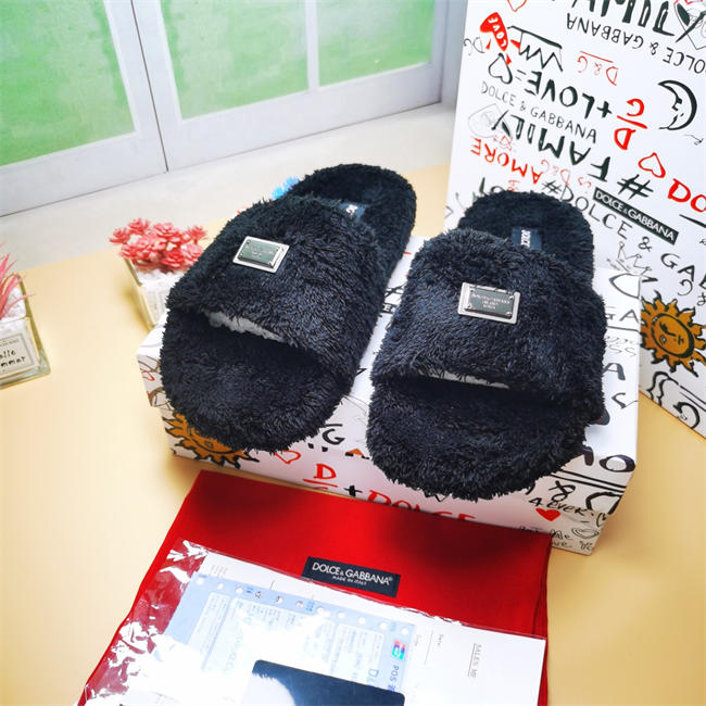 DG slipper 7