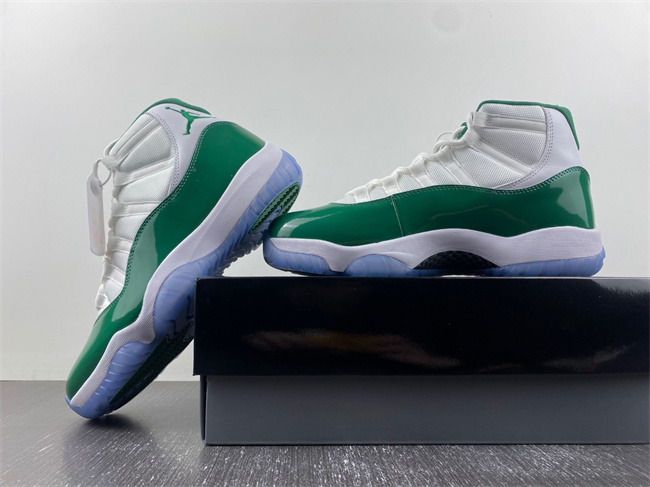 Air Jordan 11 CT8012-113