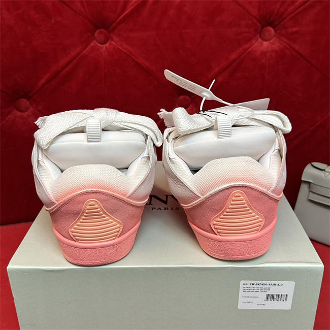 Lanvon Curb Sneaker 30