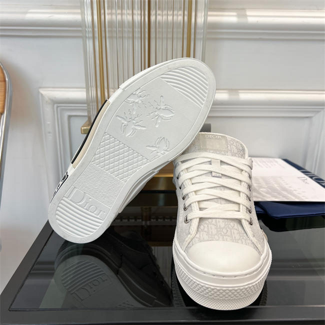D*or b23 low top