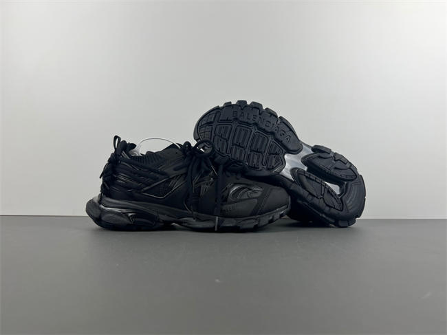 Ba*len*cia*ga runner 786281 w3co1 1000