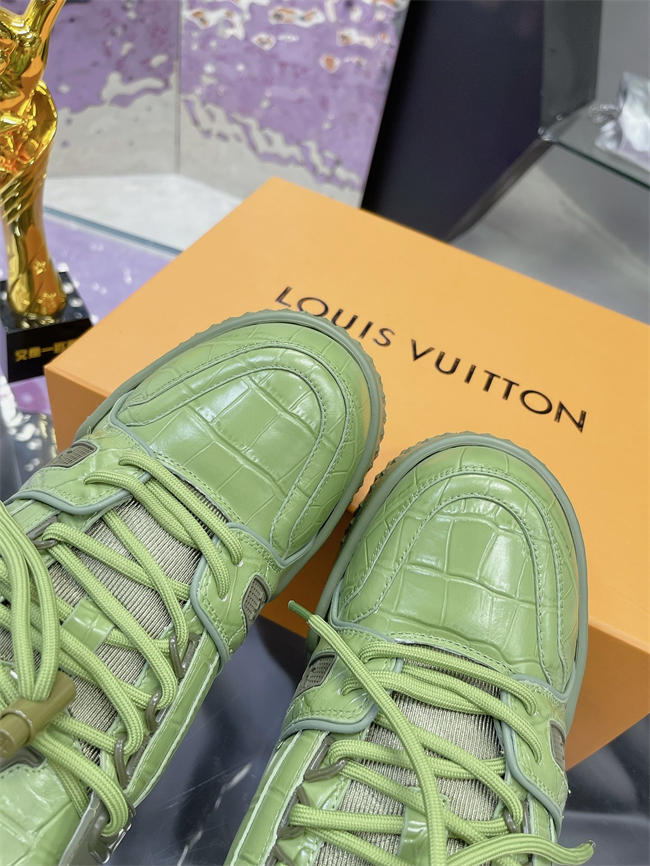 LV Trainer Maxi Sneaker