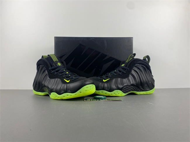 Nike Air Foamposite One “Volt” HF2902-001