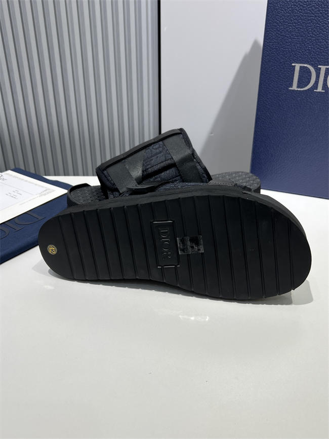 Dio Slipper
