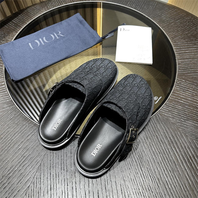 Dio Slipper