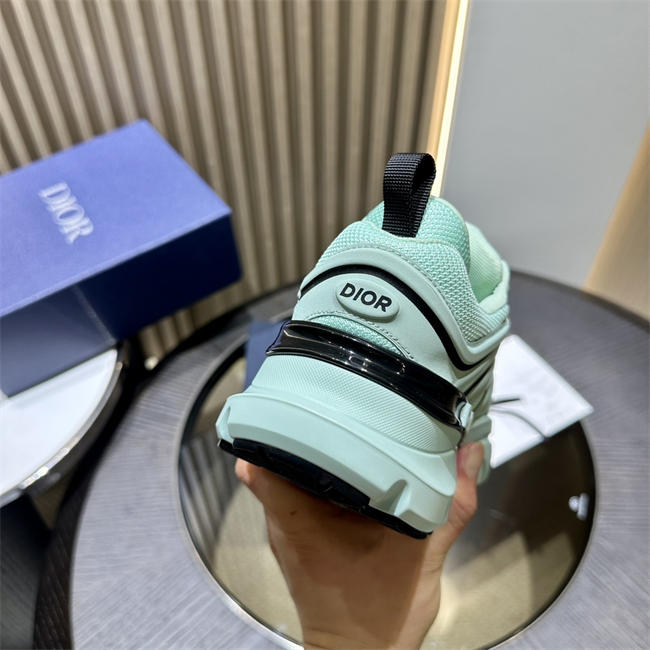 D10r B44