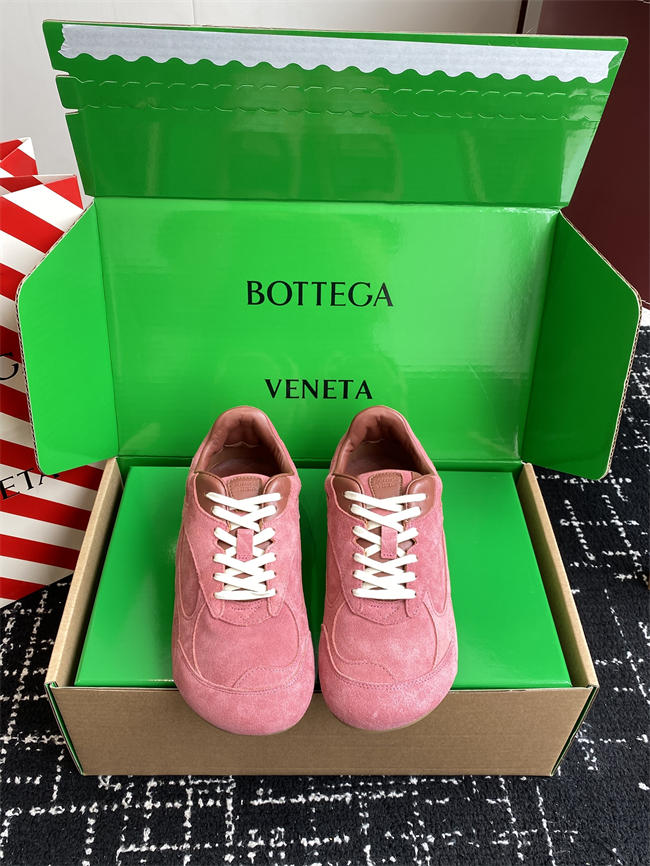 B0tt*ga Ven*ta Sneaker