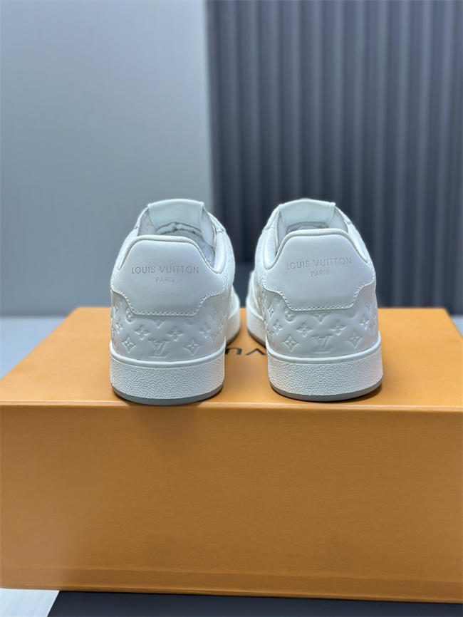Lv Sneaker