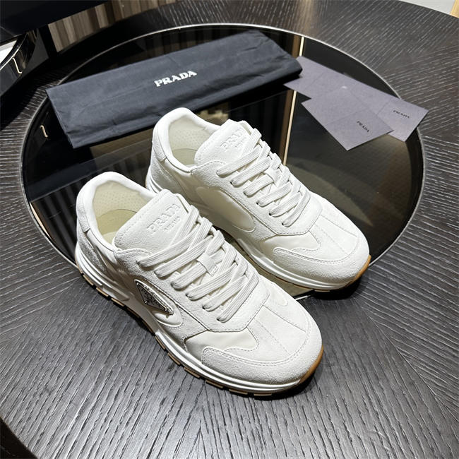 Pra*a Sneaker
