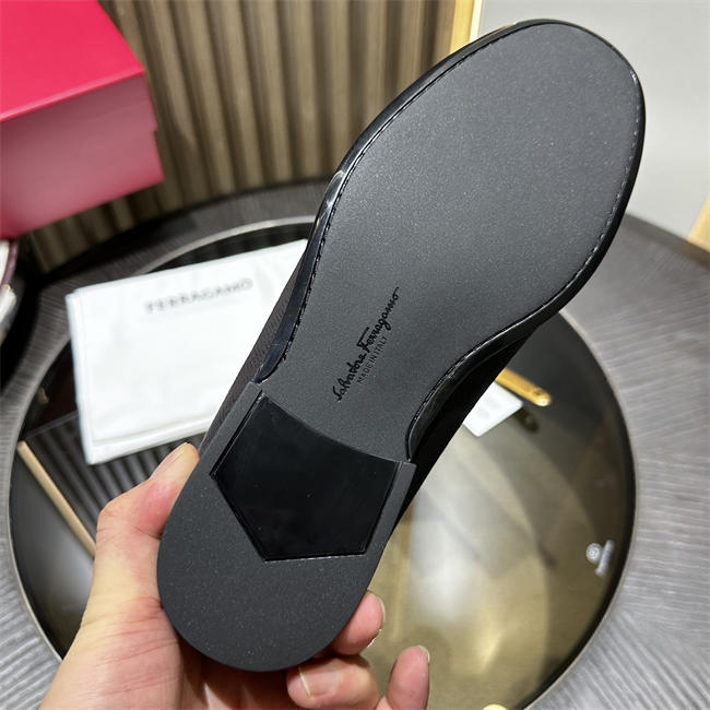 Ferragamo Loafer