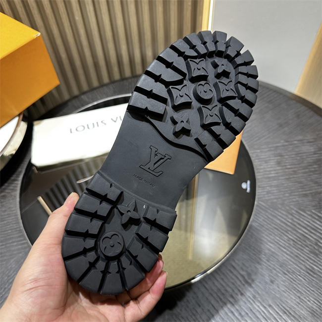 LV Boot