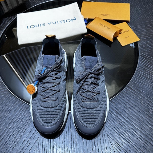 Lv Sneaker