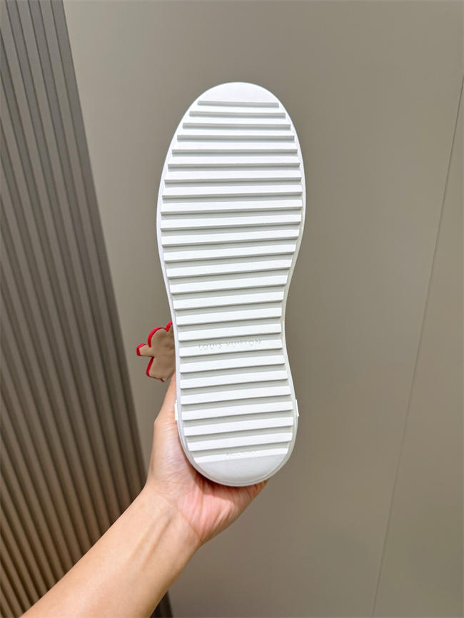 Lv Sneaker