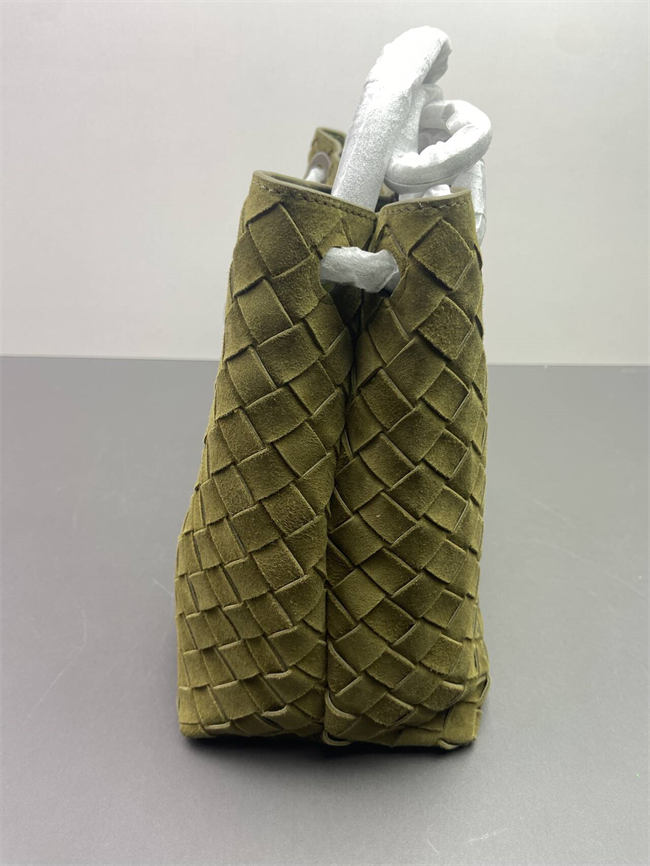 Suede Intrecciato Small Andiamo