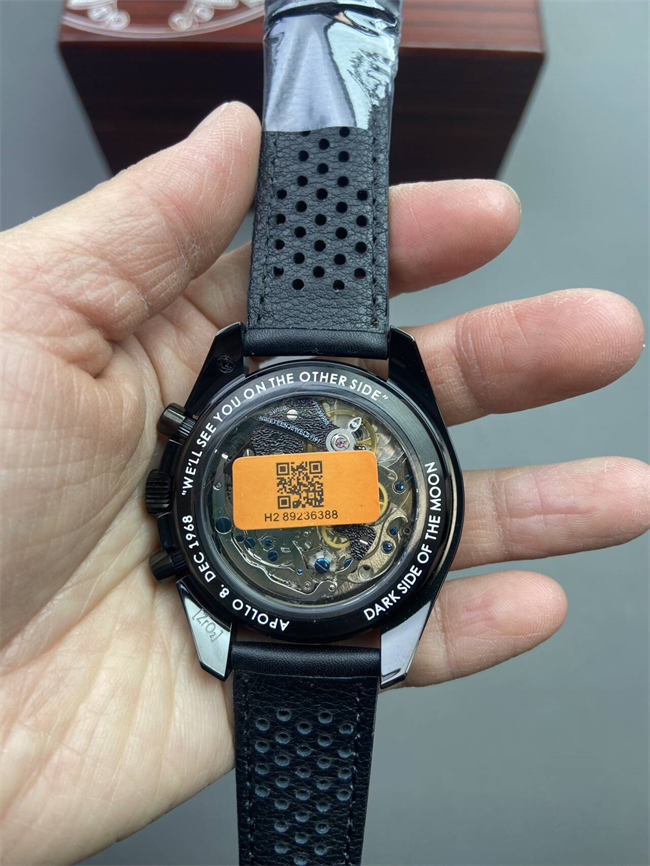 0me*ga speedmaster moonwatch apollo 8