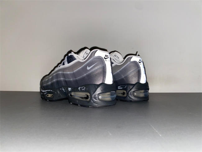 Nike Air Max Muscle 95 Yu-Gi-Oh! Jonouchi II7404-100
