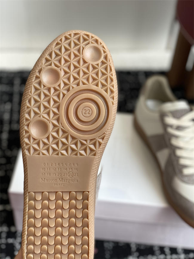 Ma1s0n Marg*e1a Sneaker 84