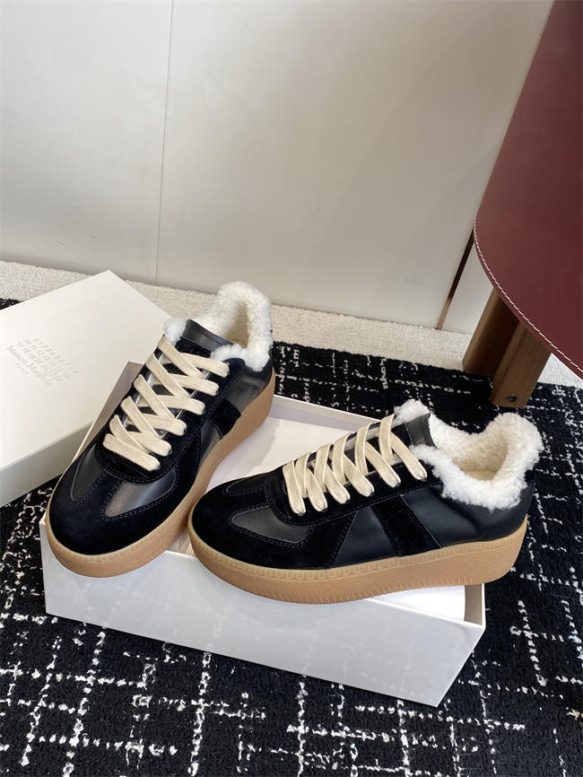 Ma1s0n Marg*e1a Sneaker 121