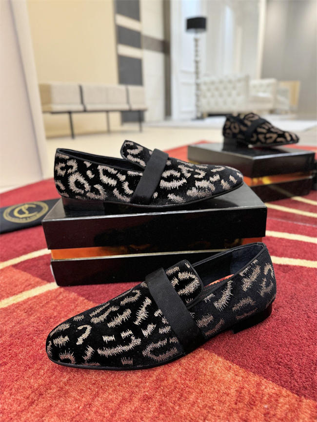 CL Loafer