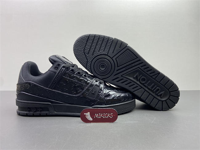 LV Trainer Sneaker
