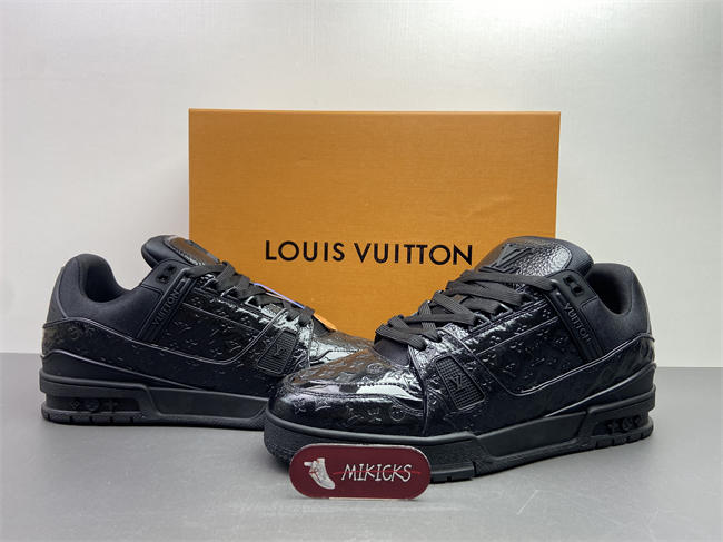LV Trainer Sneaker