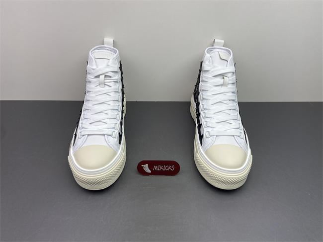 AMIR1 SNEAKERS