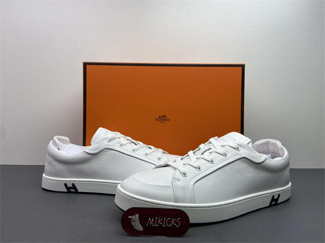 HER MES Sneaker