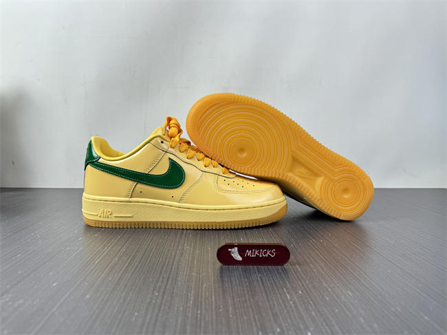 Nike Air Force 1 Low Patent Leather Topaz Gold Pine Green IO4489-700