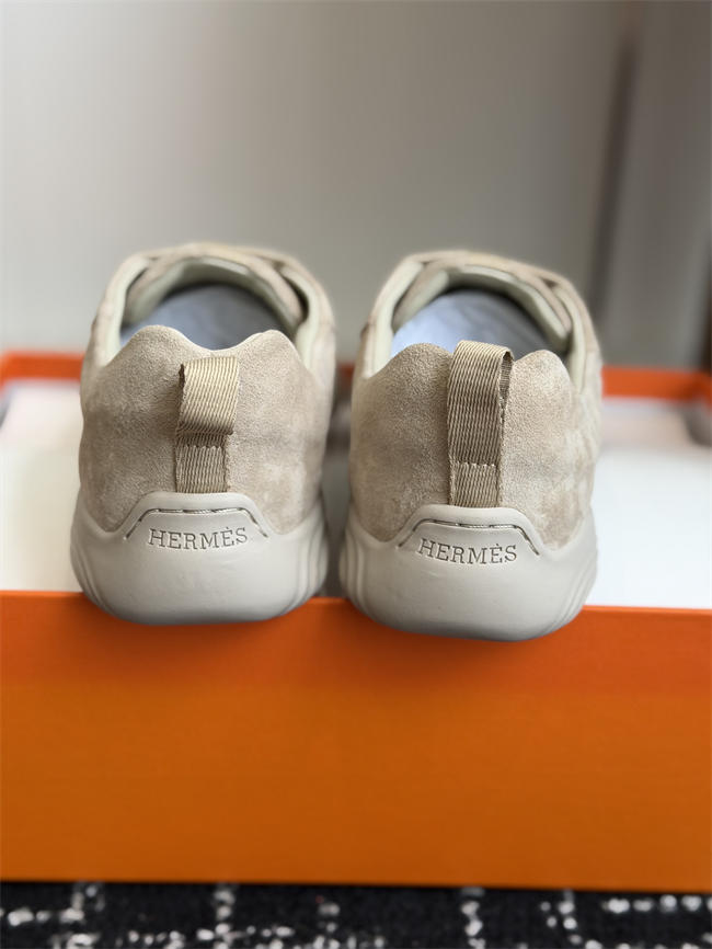 HER MES Sneaker
