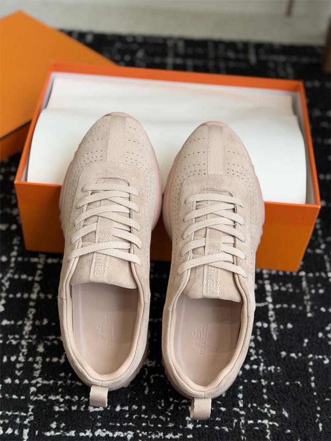HER MES Sneaker